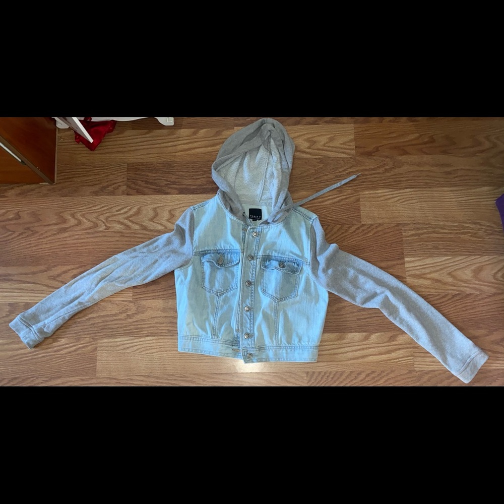 Crop Hooded Denim Jacket